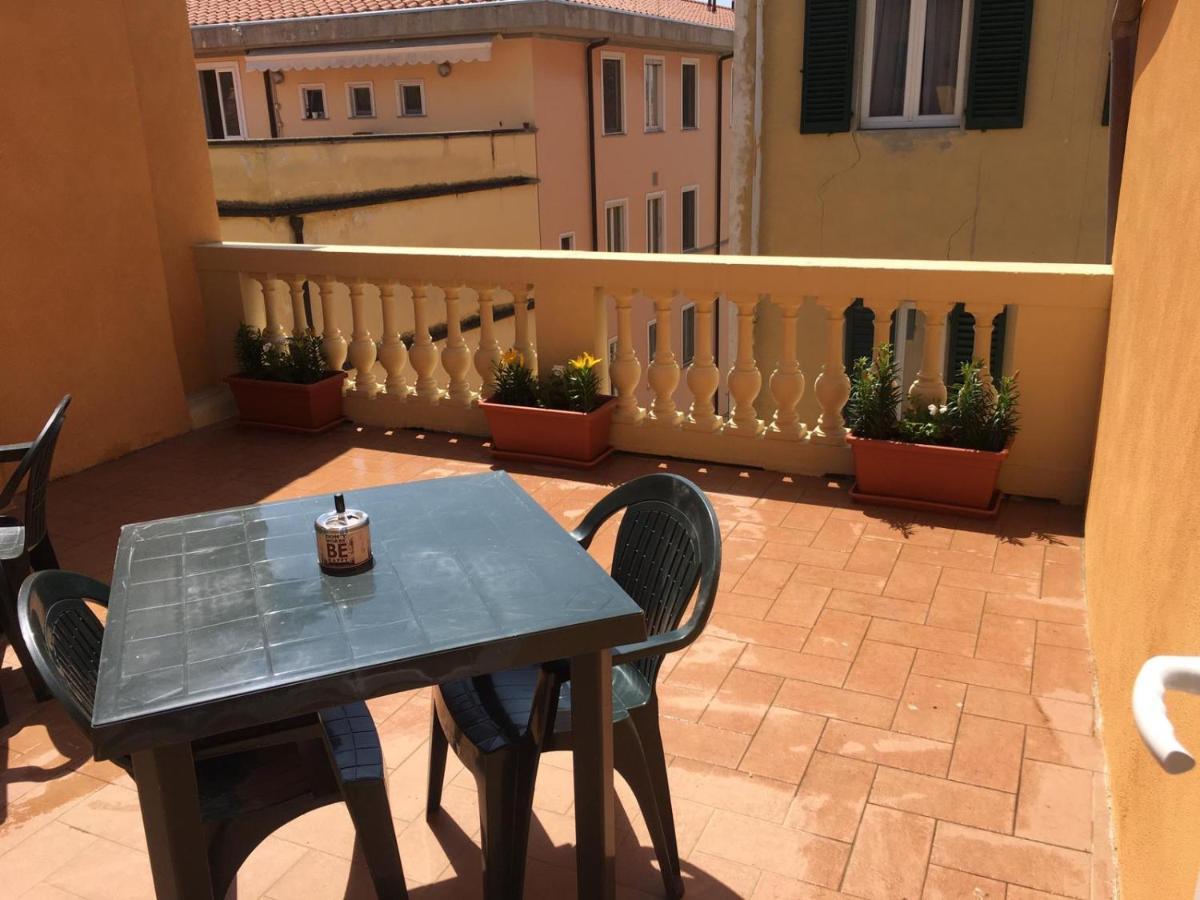 Casa Carducci 33 Bed & Breakfast Pisa Luaran gambar